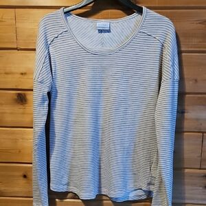 Columbia  - Striped gray & cream long sleeve shirt - Size Medium